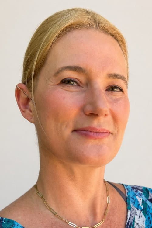 Minty Lewis profile photo