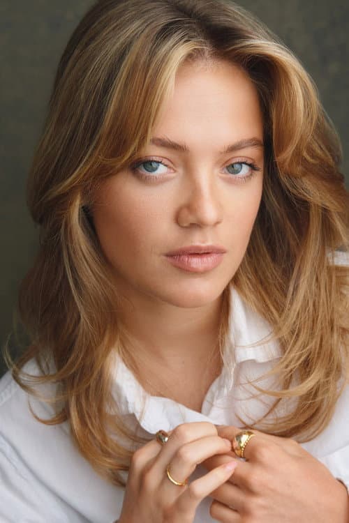 India Lillie Davies profile photo