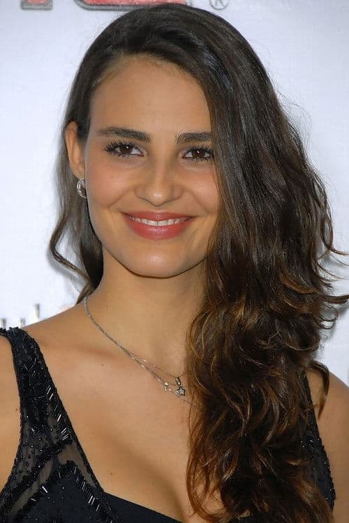 Fernanda Tavares profile photo