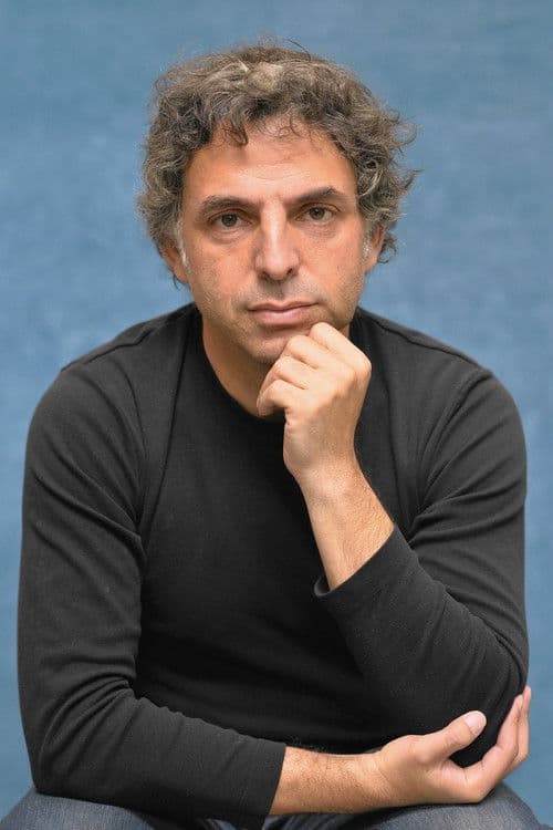 Etgar Keret profile photo