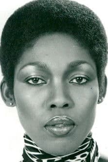 Della Finch profile photo