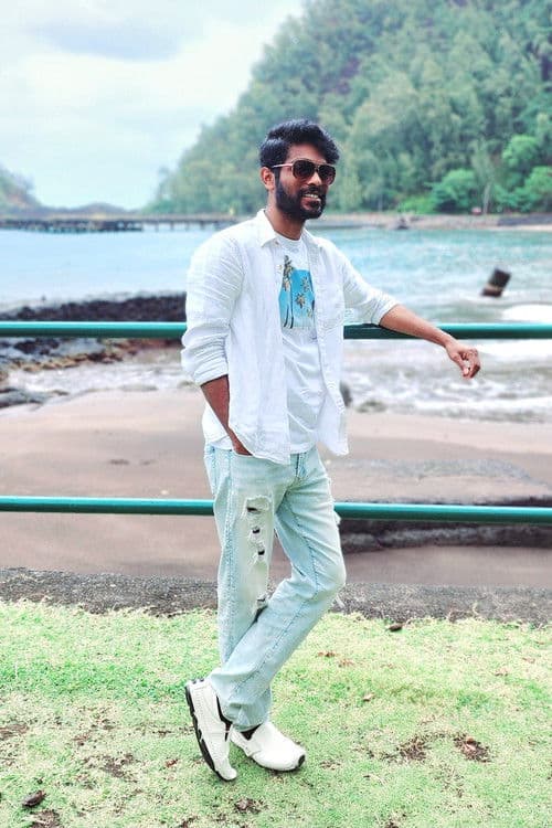 Teja Velpucharla profile photo