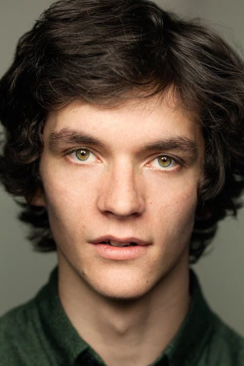 Fionn Whitehead profile photo