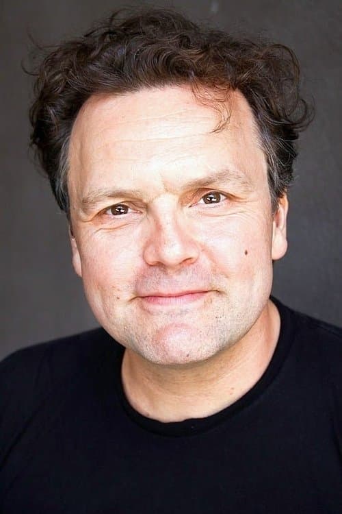 Che Walker profile photo