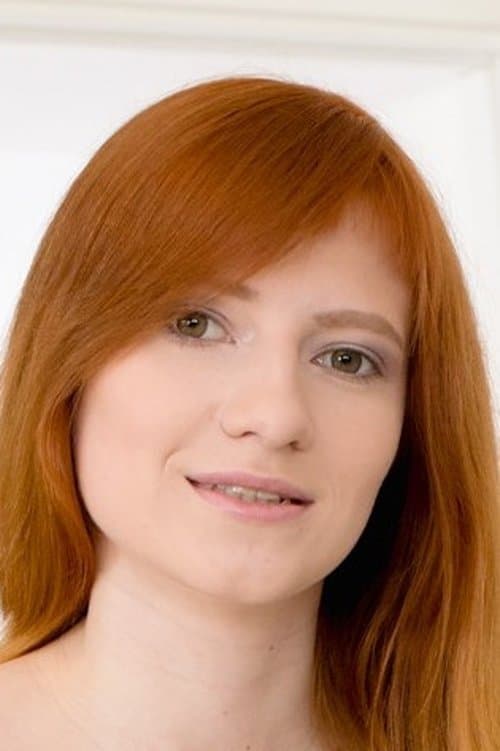 Lili Fox profile photo