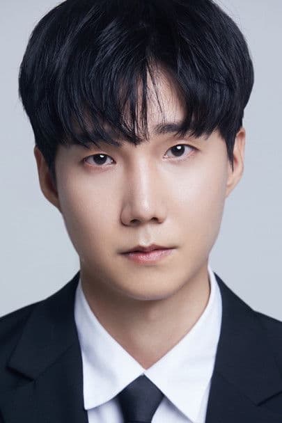 Gun Woo profile photo