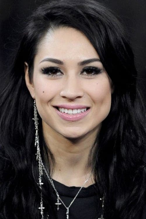 Cassie Steele profile photo
