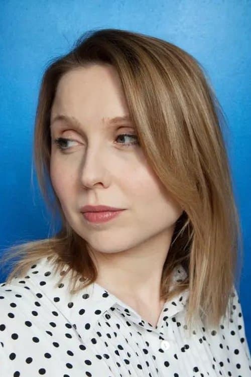 Polly Findlay profile photo