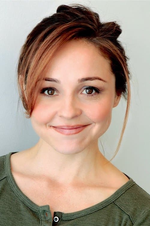 Ellie Araiza profile photo