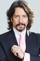 Laurence Llewelyn-Bowen profile photo