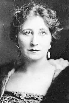 Vera Lewis profile photo