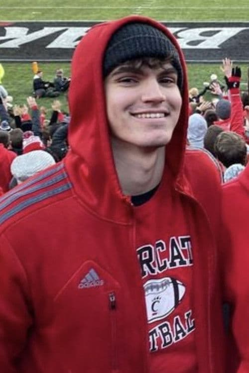 Colin Charbonneau profile photo