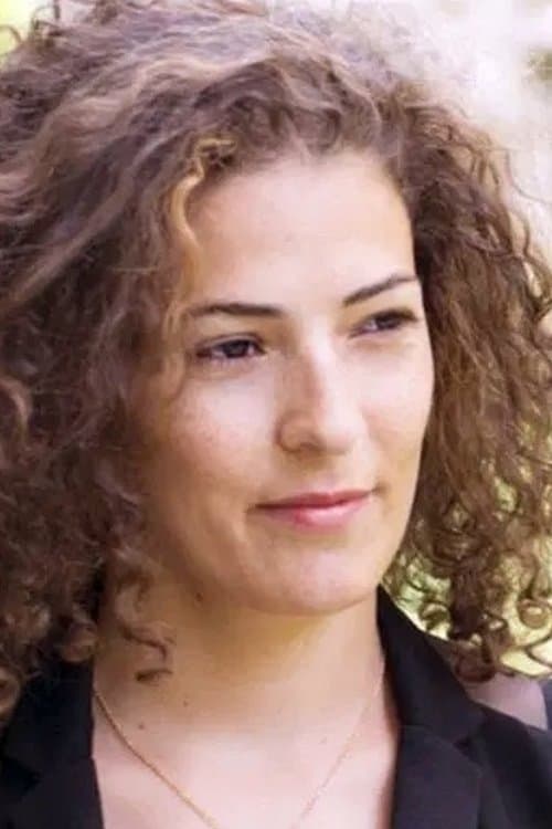 Amanda Added profile photo