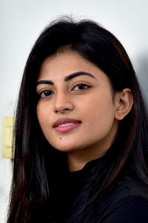 Anandhi profile photo
