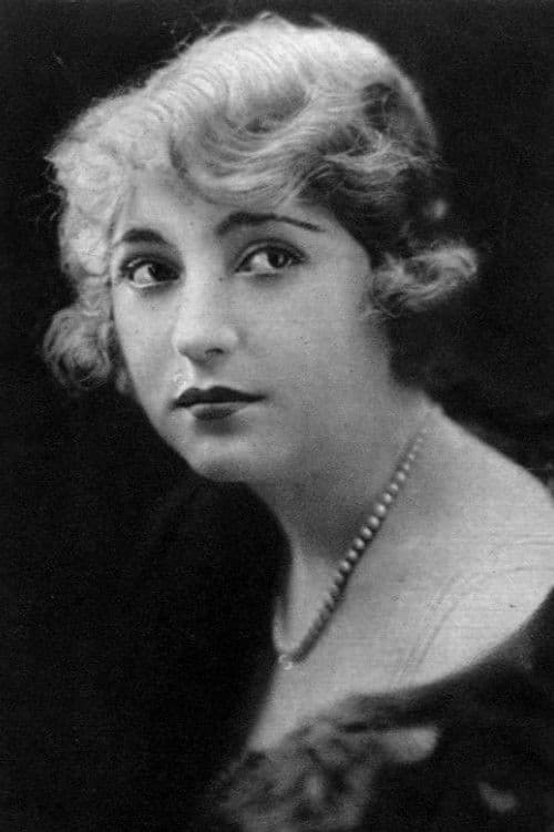 Mollie King profile photo