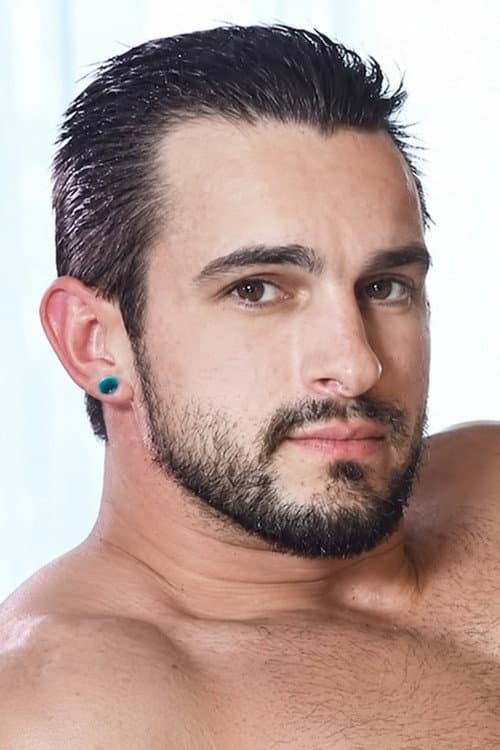 Phenix Saint profile photo