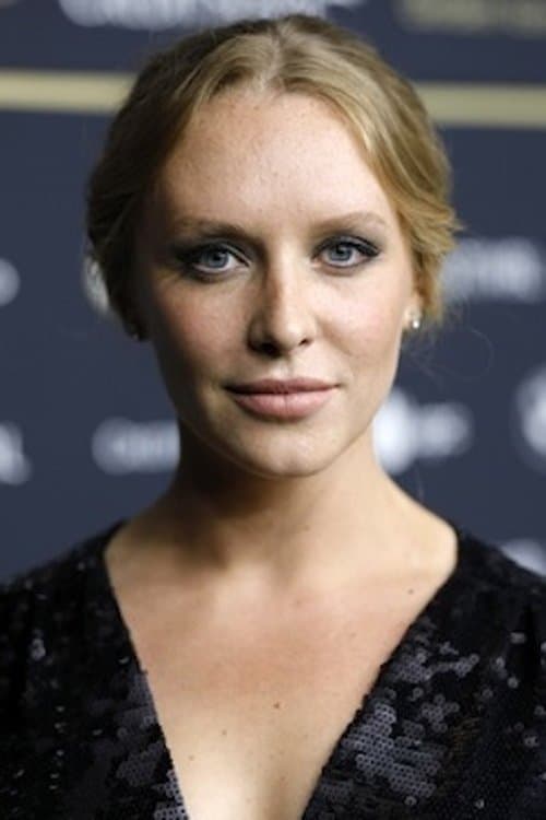 Annie Starke profile photo