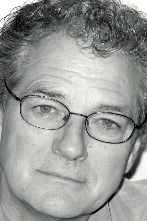 Robert Lloyd profile photo