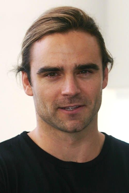 Dustin Clare profile photo