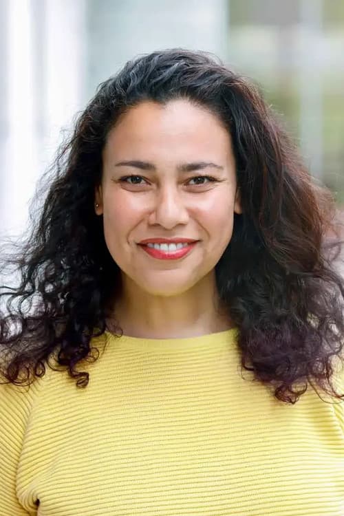 Esma Abouzahra profile photo