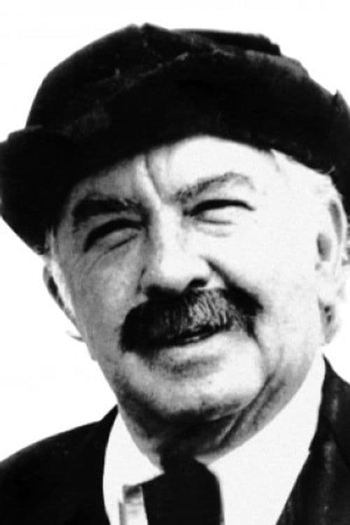 Ernesto Albán profile photo