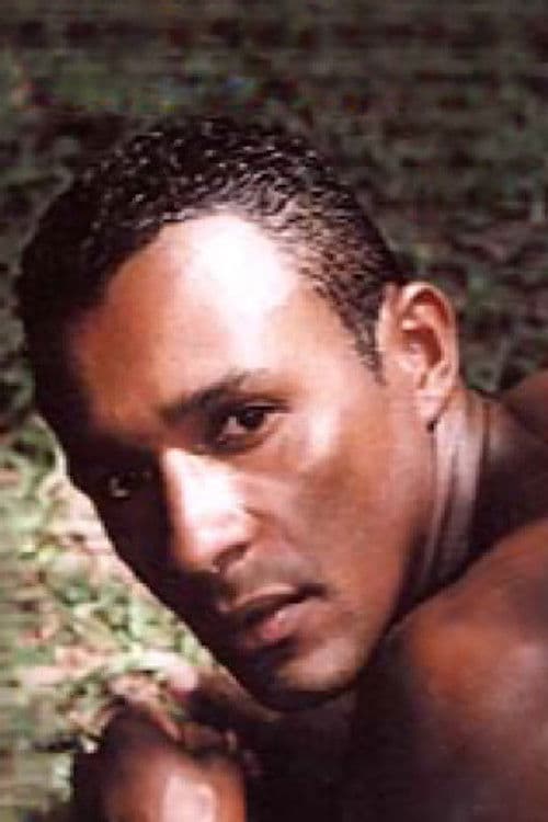 Roberto profile photo