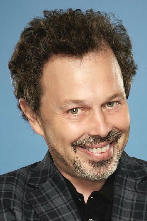 Curtis Armstrong profile photo