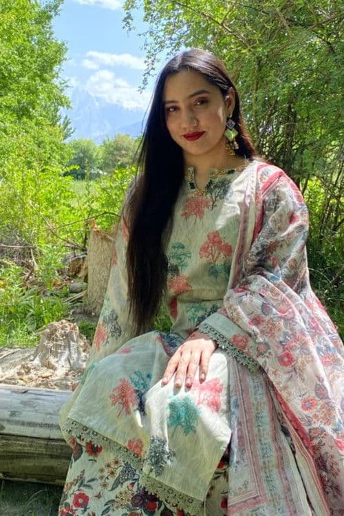 Mishkaat Saadat profile photo