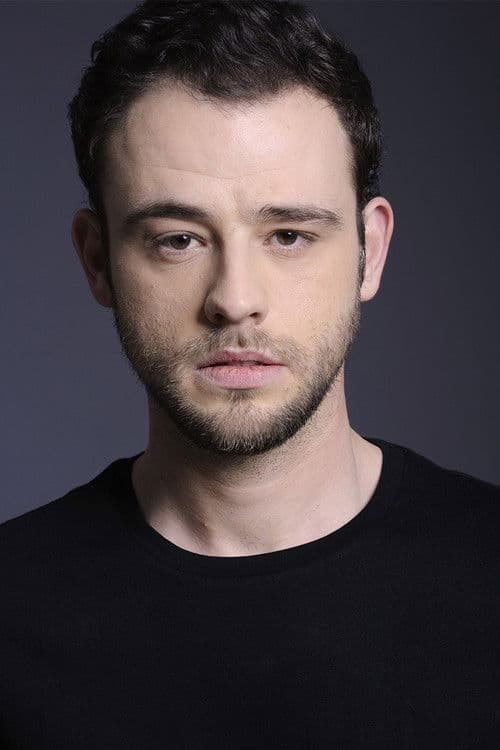 Miguel Santiago profile photo