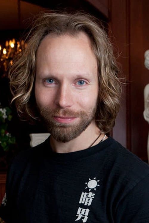 Tuomas Milonoff profile photo