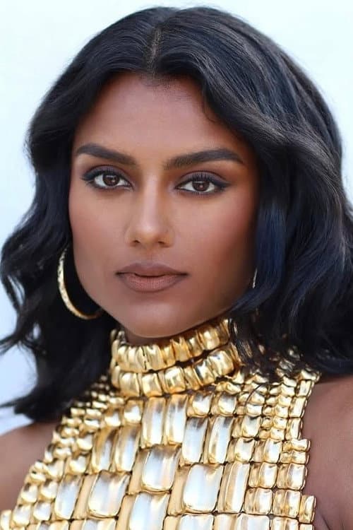 Simone Ashley profile photo