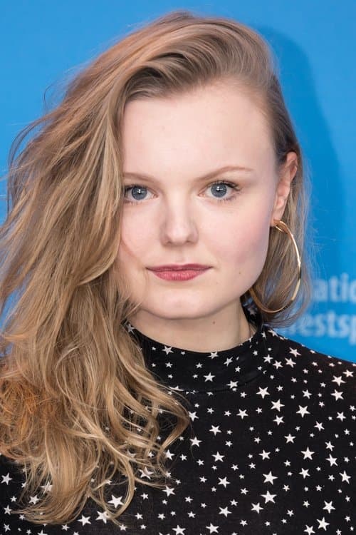 Maria Dragus profile photo