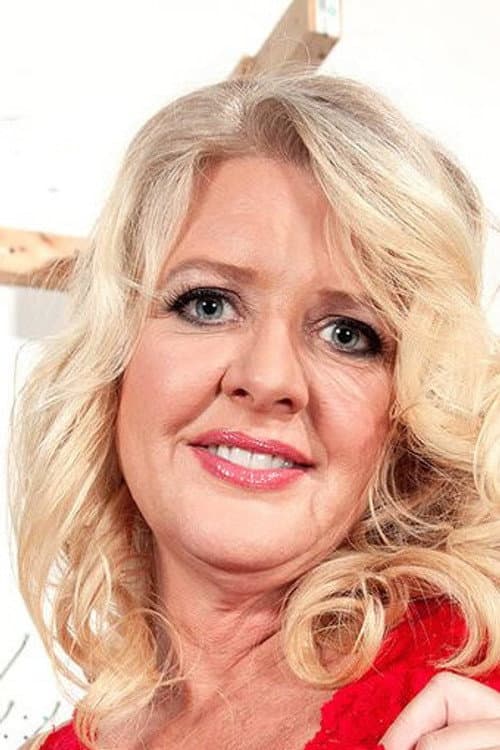 Kay DeLynn profile photo