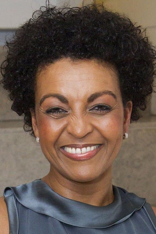 Adjoa Andoh profile photo