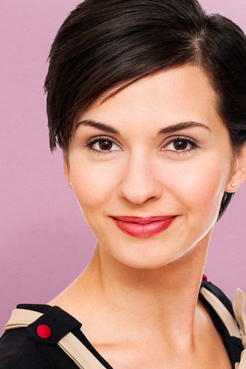 Julianne Donelle profile photo