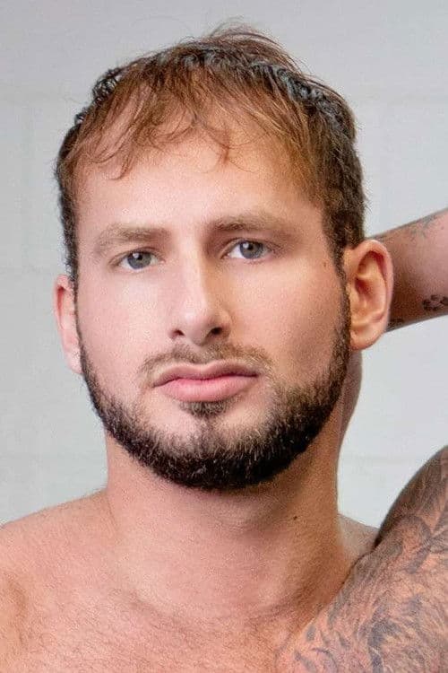 Parker Savage profile photo