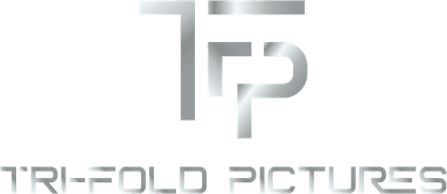 Tri-Fold Pictures