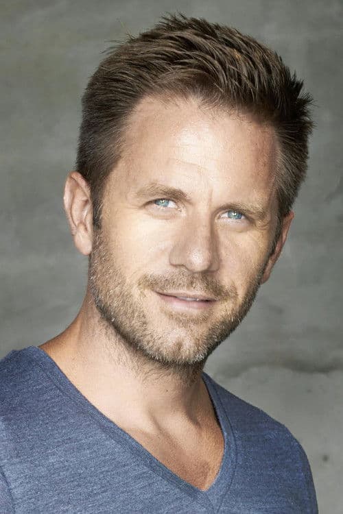 Aaron Benward profile photo