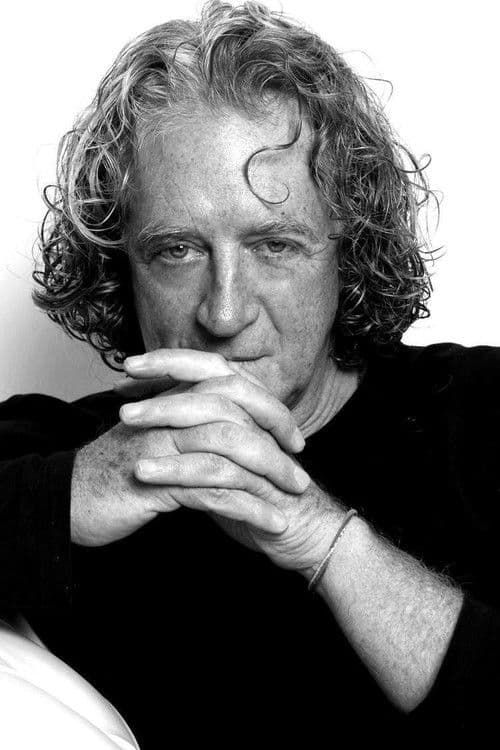 Luis Mandoki profile photo