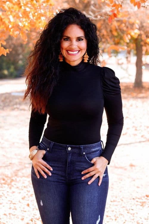 Nikki Jones Curtis profile photo