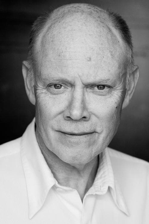 Robin Hooper profile photo