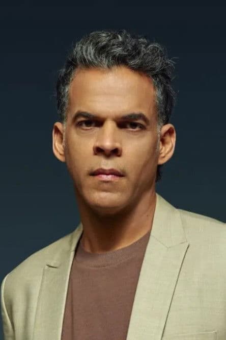 Vikramaditya Motwane profile photo