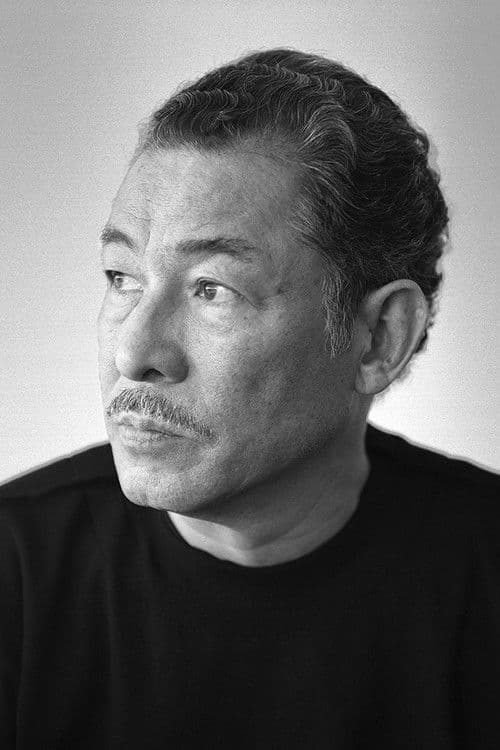 Issey Miyake profile photo