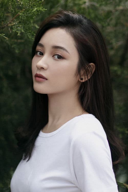 Wang Yifei profile photo