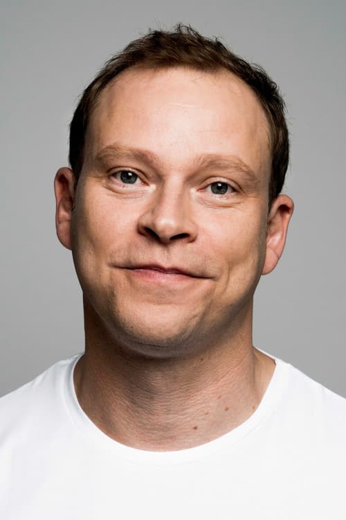 Robert Webb profile photo
