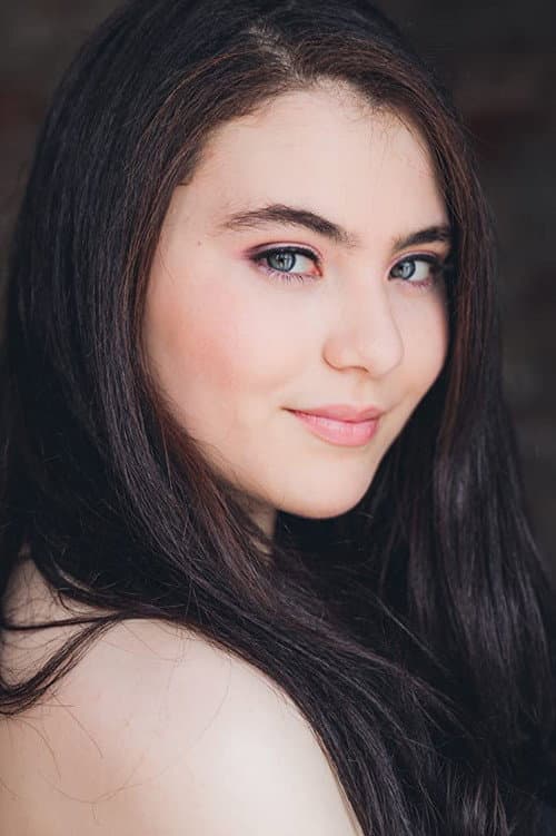 Lilla Crawford profile photo