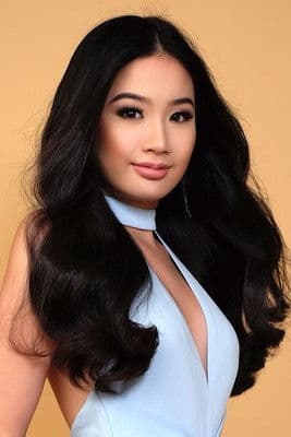 Sophia Senoron profile photo