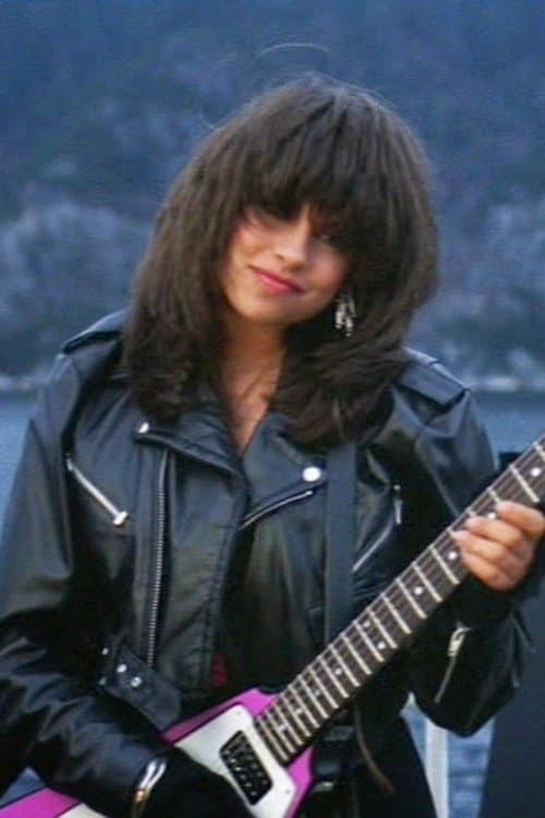 Saffron Henderson profile photo