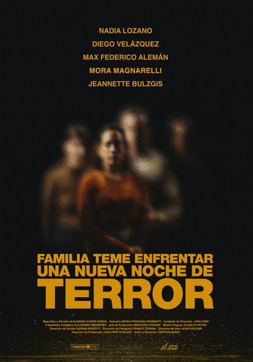 Familia teme enfrentar una nueva noche de terror poster