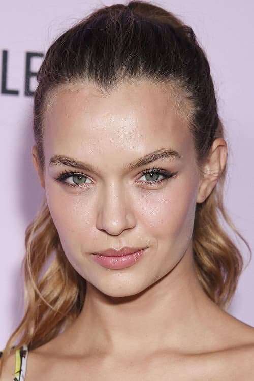 Josephine Skriver profile photo